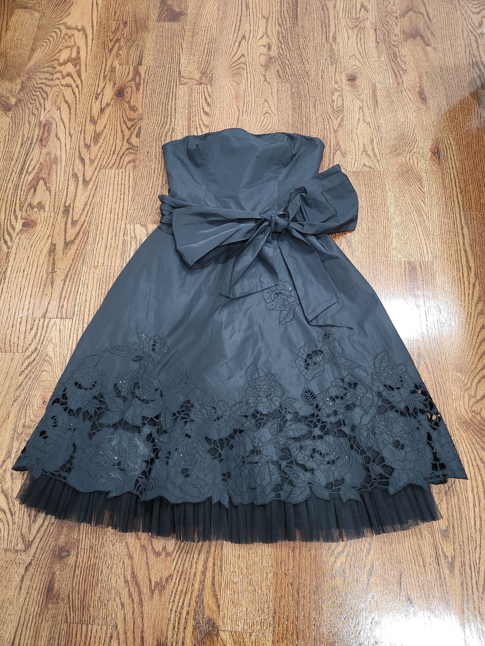 BCBGMaxAzria Black Strapless Floral Lace Cocktail Dress with Bow